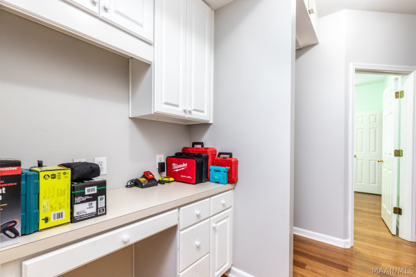 9272 WHISPINE Court