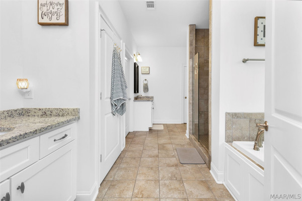 1236 Charleston Drive