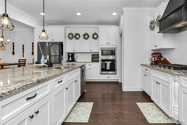 1236 Charleston Drive