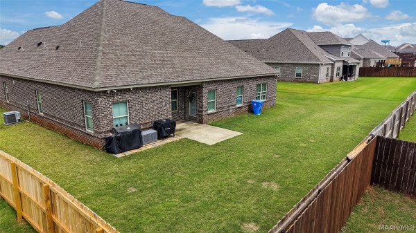 1236 Charleston Drive