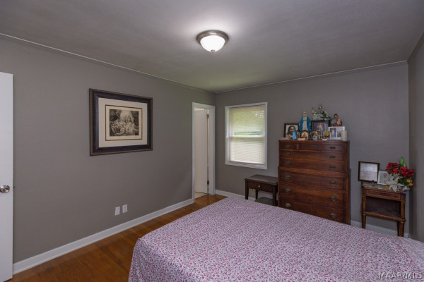3637 WILLOW LANE Drive