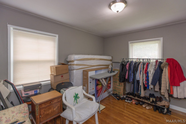 3637 WILLOW LANE Drive