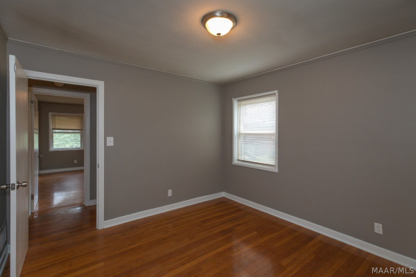 3637 WILLOW LANE Drive