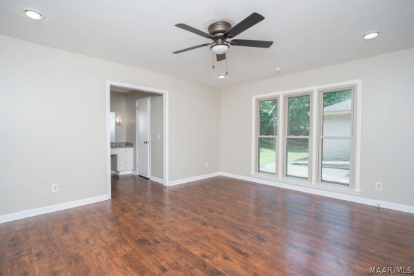 3715 Dresden Court
