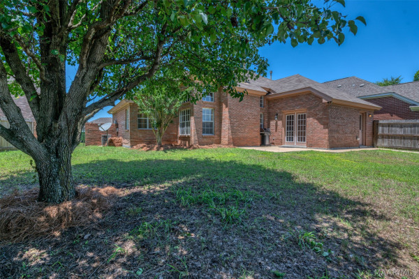 2661 Queens Hollow Court