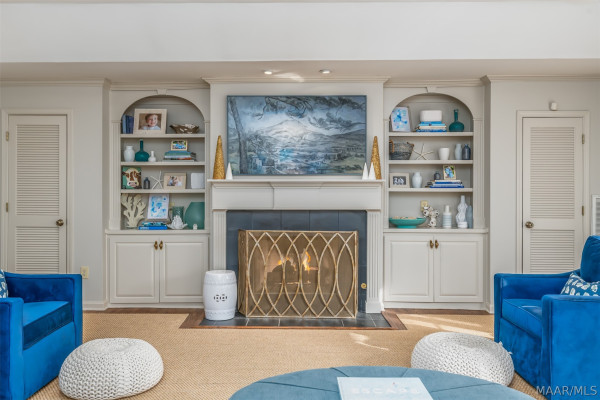 1803 Pineneedle Road