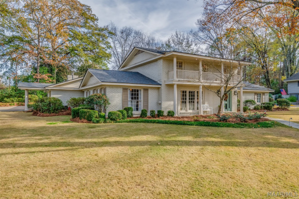 1803 Pineneedle Road