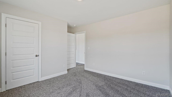 4824 Monarch Pass