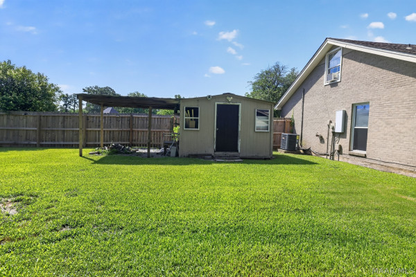 1318 PAMPAS Drive