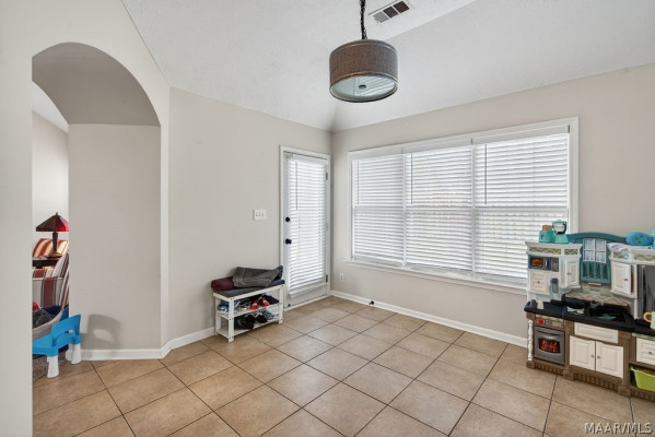9137 HANSTON Place