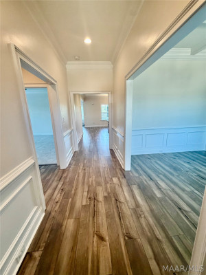 359 Midland Drive