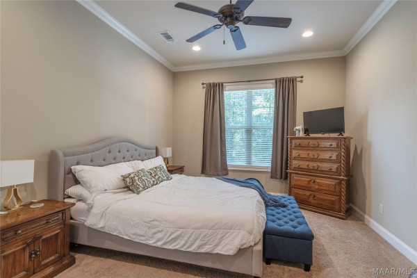 800 Brookwood Drive