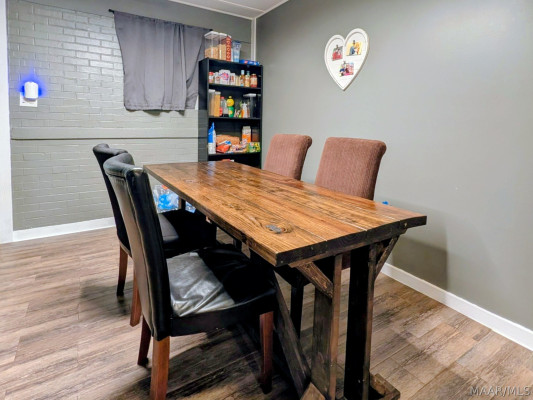 323 Little Road