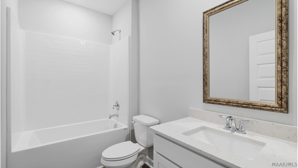 4809 Monarch Pass