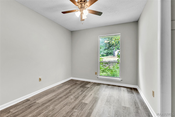 240 Clubview Drive