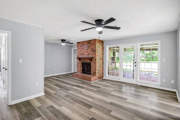 2807 Page Place
