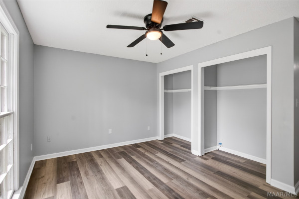 2807 Page Place