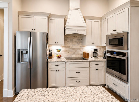 246 N Mountain Laurel Ridge