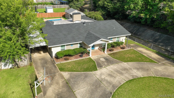 605 FRESNO Lane