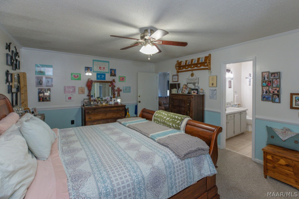 605 FRESNO Lane