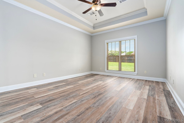 520 Stonegate Trail