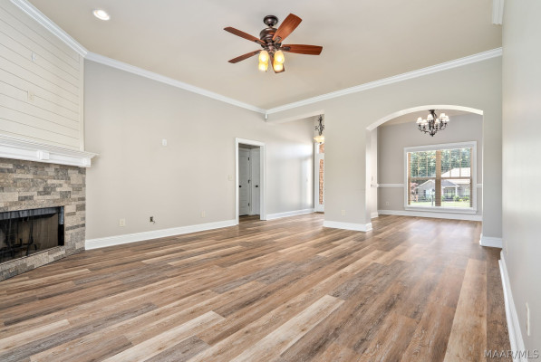 520 Stonegate Trail
