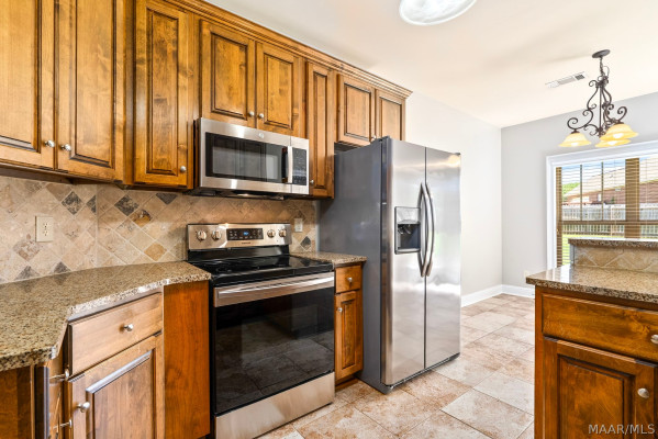 520 Stonegate Trail