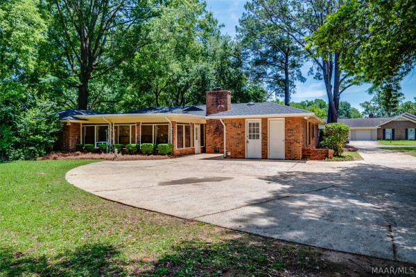 102 Tecumseh Drive
