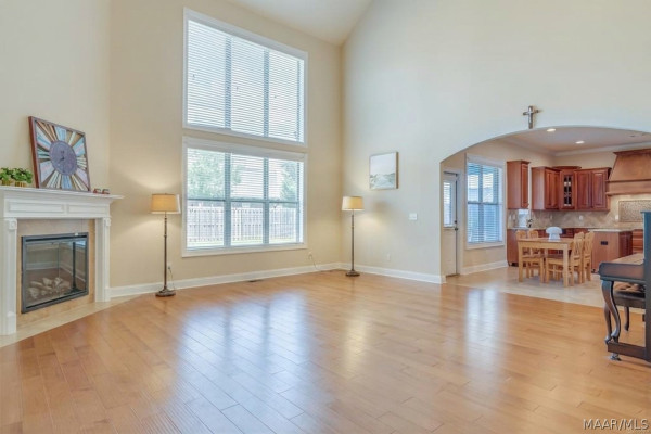 9085 CHASTAIN PARK Drive
