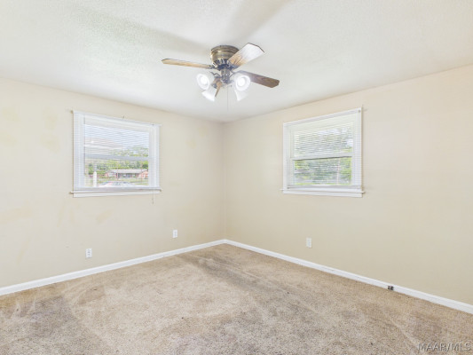 227 KINGSWOOD Road
