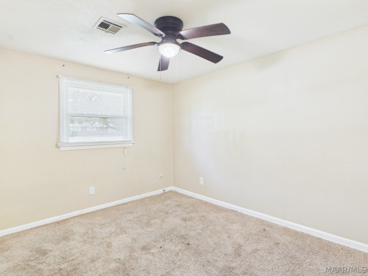 227 KINGSWOOD Road