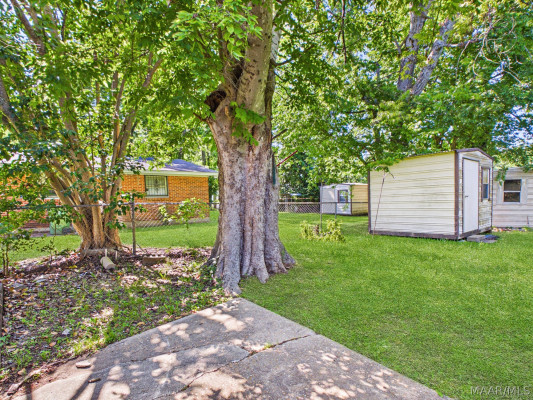 227 KINGSWOOD Road