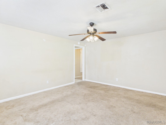 227 KINGSWOOD Road