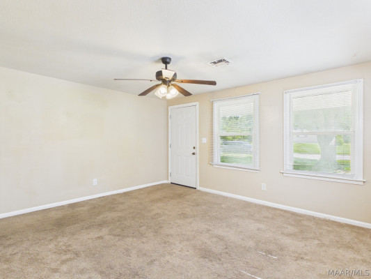 227 KINGSWOOD Road