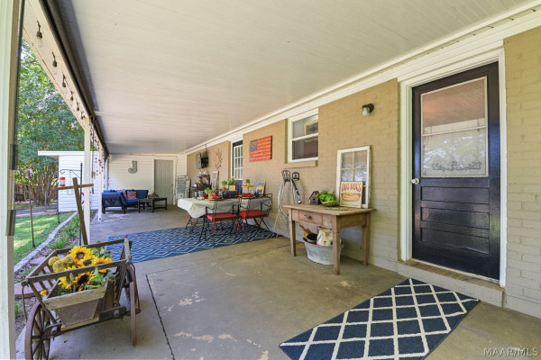 516 Woodvale Road