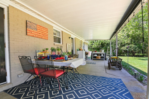 516 Woodvale Road