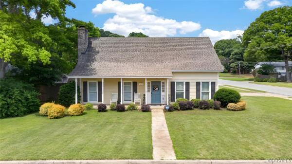 1243 CEDRIC Court