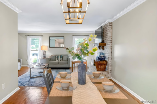 1243 CEDRIC Court