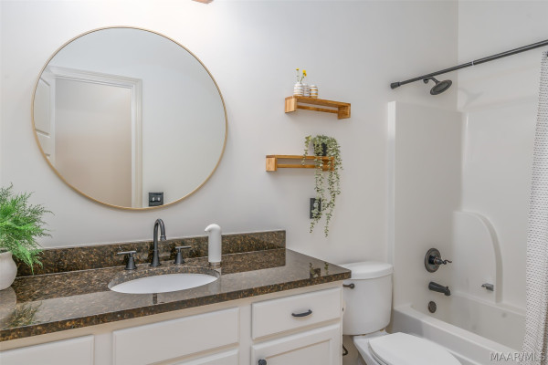 8860 PEMBERTON Park