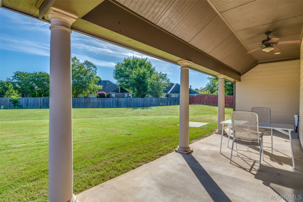 8860 PEMBERTON Park