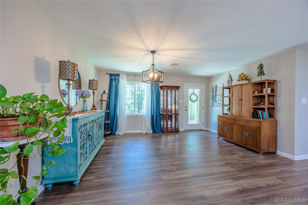 1536 County Rd 10 Road