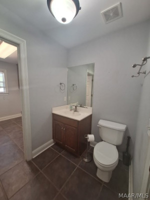220 HILL RIDGE Drive
