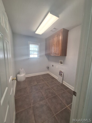 220 HILL RIDGE Drive