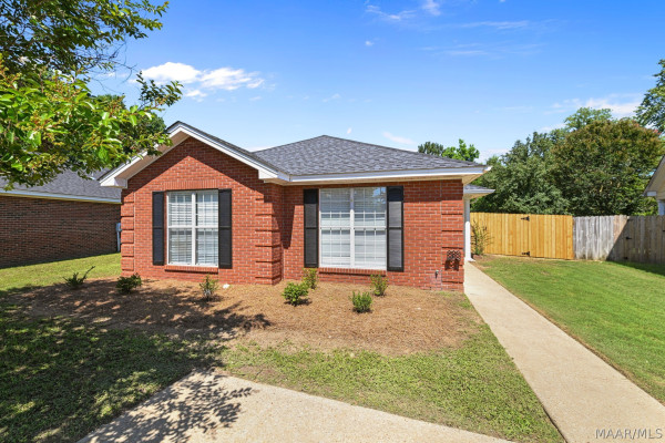 805 Cottage Lane