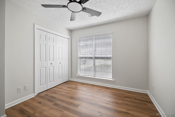805 Cottage Lane