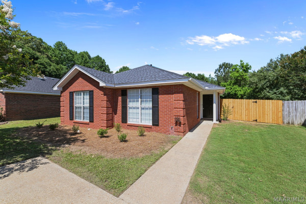 805 Cottage Lane