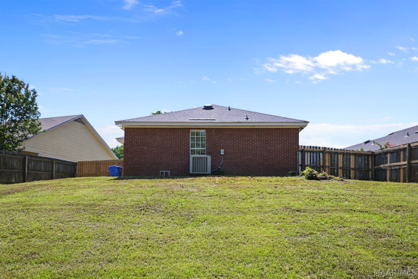 805 Cottage Lane