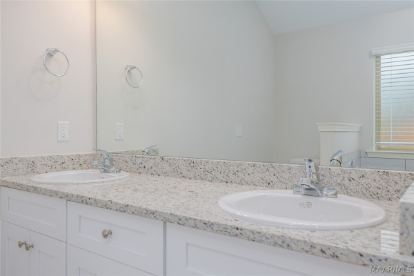 114 Brierfield Lane