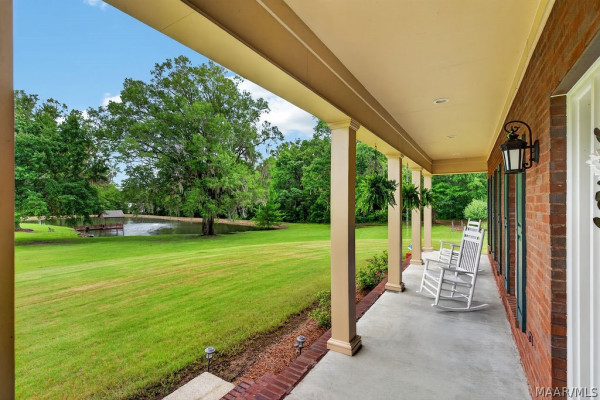 464 Okfuski Trail