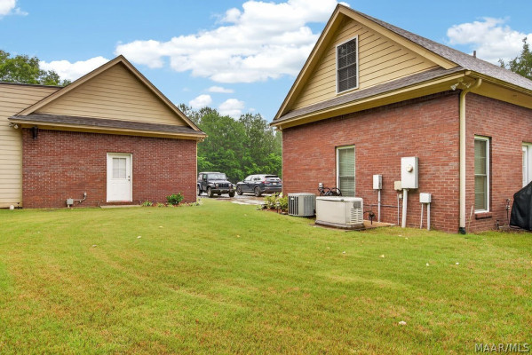 464 Okfuski Trail